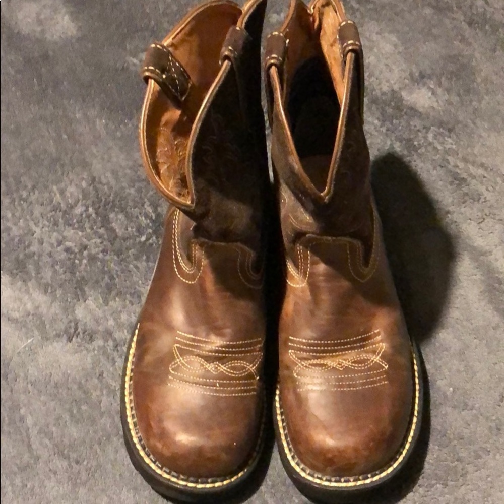 Ariat fat baby cowboy boots US 10B